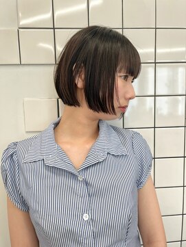 カルテ(QUARTE) 顎上グラボブ