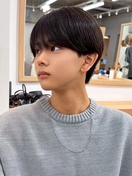 ナチュラル 渋谷(NATURAL) フェザーパーマ/スパイキーショート/サーフカール[メンズ/渋谷]