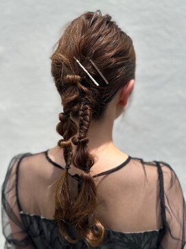 セットアップ 倉敷美和店(SET-UP) ローポニー/玉ねぎヘア/編み込みアレンジ/結婚式/二次会/可愛い