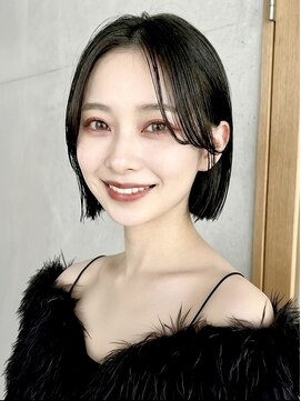 ナチュラル金山(NATURAL) 髪でも重くない！『艶ボブ×切りっぱなしライン』で垢抜け