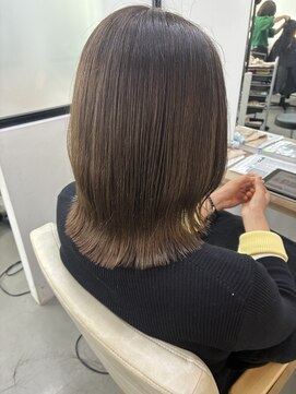 ヘアーアートシフォン 池袋西口店(Hair art chiffon) ナチュラルショート/ミルクブラウン/白髪ぼかし/縮毛矯正/池袋