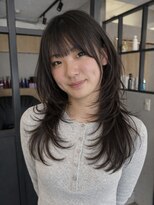 エトワ 中央店(etoi)&nbsp;大分ハッシュカット胸上鎖骨下ミディアムレイヤースタイルかるめ