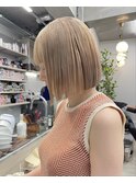 ハイトーンボブ・ブロンド・ボブ・顎ラインボブ