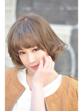 アイビー 吉祥寺(aivee) <aivee>ブラントカット×ランダムカールボブ☆