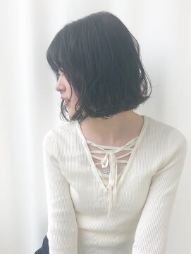 ルティア 池袋(Lutia) 切りっぱなしボブ