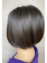 エンリー(ENlee)&nbsp;【川瀬莉穂】ショートボブ×イヤリングブルー