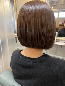 リエコー(RE'ECHO) ボブ／艶カラー/ぱつっとボブ