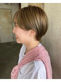 丸み マッシュショート ブリーチなし オリーブベージュ 美髪