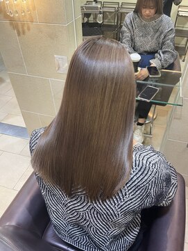 グレースバイハピネス(grace by happiness) 髪質改善 縮毛矯正 ミルクティーアッシュ レイヤーロング 前髪