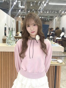 カシェル(cashel kishaba) 中明度のヘーゼルベージュ