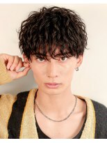 オーシャントーキョー ホワイト 原宿(OCEAN TOKYO WHITE)&nbsp;無造作マッシュウルフ波巻きツイストスパイラルパーマ黒髪