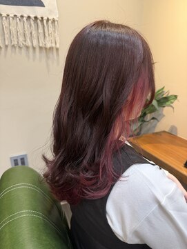 シーン(seen.) チェリーレッドのインナーカラー