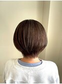 ショートボブ