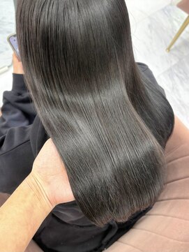 ディスイズ(thisis) 【thisis】髪質改善縮毛矯正/韓国風/レイヤーカット