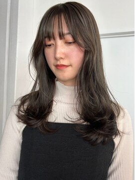 パーク 福岡天神西通り店(parc) グレージュ レイヤーカット 顔周り小顔カット ハイライトカラー