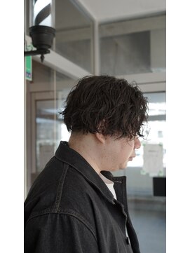 リーブル(Libre) メンズセンターパート×ふわっとツイスパ