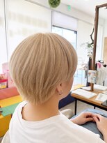 ボンドヘアステージ 良福寺店(BOND hair stage) ツーブロックショートボブ×ミルクティベージュ