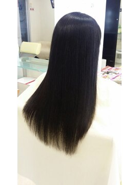 モンサロンドゥコワフール 私の美容室(MON SALON DE COIFFURE) シルク縮毛矯正