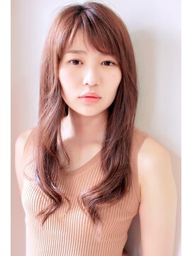 クート(ku-to+) *+ku-to+*…ゆる巻きロングのこなれ女子