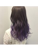 アリーズ シブヤ(ALLYS shibuya)&nbsp;パープルグラデーションカラー個性的◇ フェザーロング