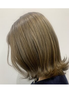 エイム ヘアメイク 横川店(eim HAIR MAKE) 切りっぱなしボブ