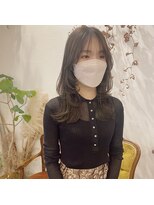 マウロア(MAULOA)&nbsp;"ミディアムウルフ×オリーブカラー"ayumi