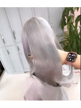 ミーナ バイ ワンズ 町田(mina by one's kyougoku) ホワイトシルバー