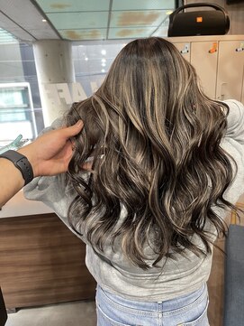 ラフ(LAFF) #黒髪#ボブルフ#ネビージュ#小顔#ワンレン