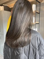 ラテ ヘア リリィ(latte hair lily)&nbsp;大人可愛い/オリーブグレージュ