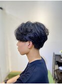 カルマパーマ×黒髪センターパート