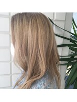 J-シュール 外国人風ブロンド