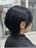 ショートウルフブルーブラック20代30代40代原宿表参道