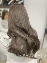 フォンズ(FONS)&nbsp;オリーブグレージュ/透明感カラー/レイヤーカット/くびれヘア