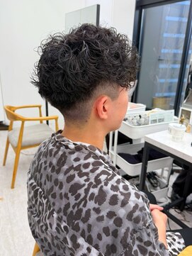 ビューナゴヤ 名駅(VIEW NAGOYA) スパイキーショート/フェザーパーマ/サーフカール/メンズ