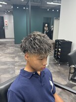 メンズサロンドットリアン(dot. lien)&nbsp;フェード×ツイストパーマ ホワイトメッシュ【町田駅/MEN'S】