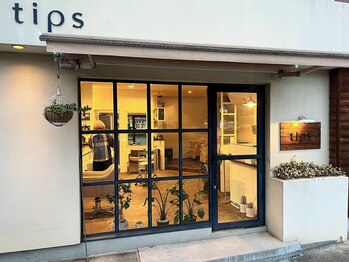 ティップス(tips)の写真/美容室迷子の方注目◇経験豊富なスタイリストが『あなただけのオーダーメイド施術』をご提供♪