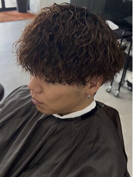 men's salon Plaisir【メンズサロンプレズィール】【４月１日NEWOPEN（予定）】の写真/【メンズスタイルに特化】技術と知識が豊富なメンズ専門サロン◇少しのアレンジでON/OFF楽しめるスタイルに
