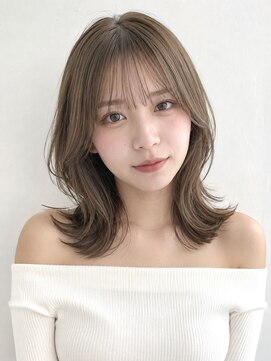 ベル 新宿(Belle) くびれミディアムくびれレイヤーハッシュカットミルクベージュ
