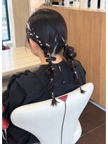 アース いわき店(HAIR&MAKE EARTH)&nbsp;キラキラ水引風アクセのツイン玉ねぎヘア
