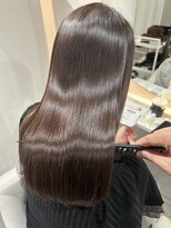 レヴァ(LEVA)&nbsp;茨木カラー×艶ブラウンベージュ