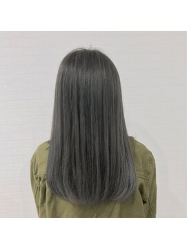 グランルッソ 岡山イオン前(GRAN LUSSO) グレーアッシュ