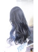 黒髪暗髪グレージュ×インナーダークブルー_寒色系カラー_立体感