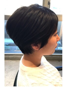 ヘア デザイン リスク(HAIR DESIGN RISK) 【RISK】黒髪大人ショート【三鷹】