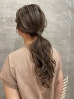 ワンデイ 表参道(oneday)&nbsp;スモーキーアッシュ/大人ハイライト/《表参道/髪質改善》