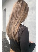 くすみベージュロング