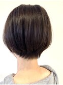 大人可愛いショートボブ