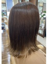 ジッピー ヘアーコレクション 切りっぱなし　ミディアムヘアー