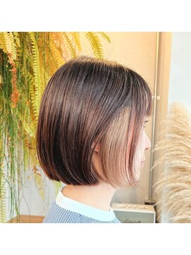 アクセヘアー 町田(acce hair) インナーグレージュカラーのボブスタイル