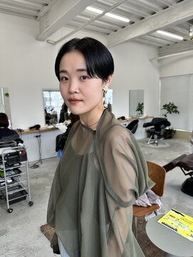 フィル(fil) 黒髪ハンサムショート