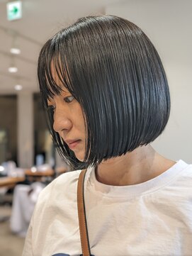 ケーオーエスビューティー(K O S beauty) ブラックボブ！